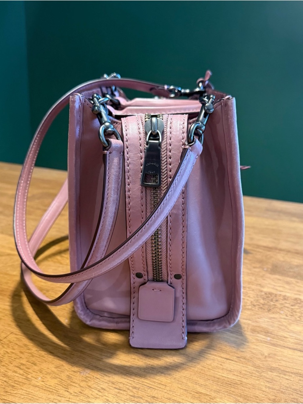 Coach 1941 Rogue 25 - Picture 2 of 6